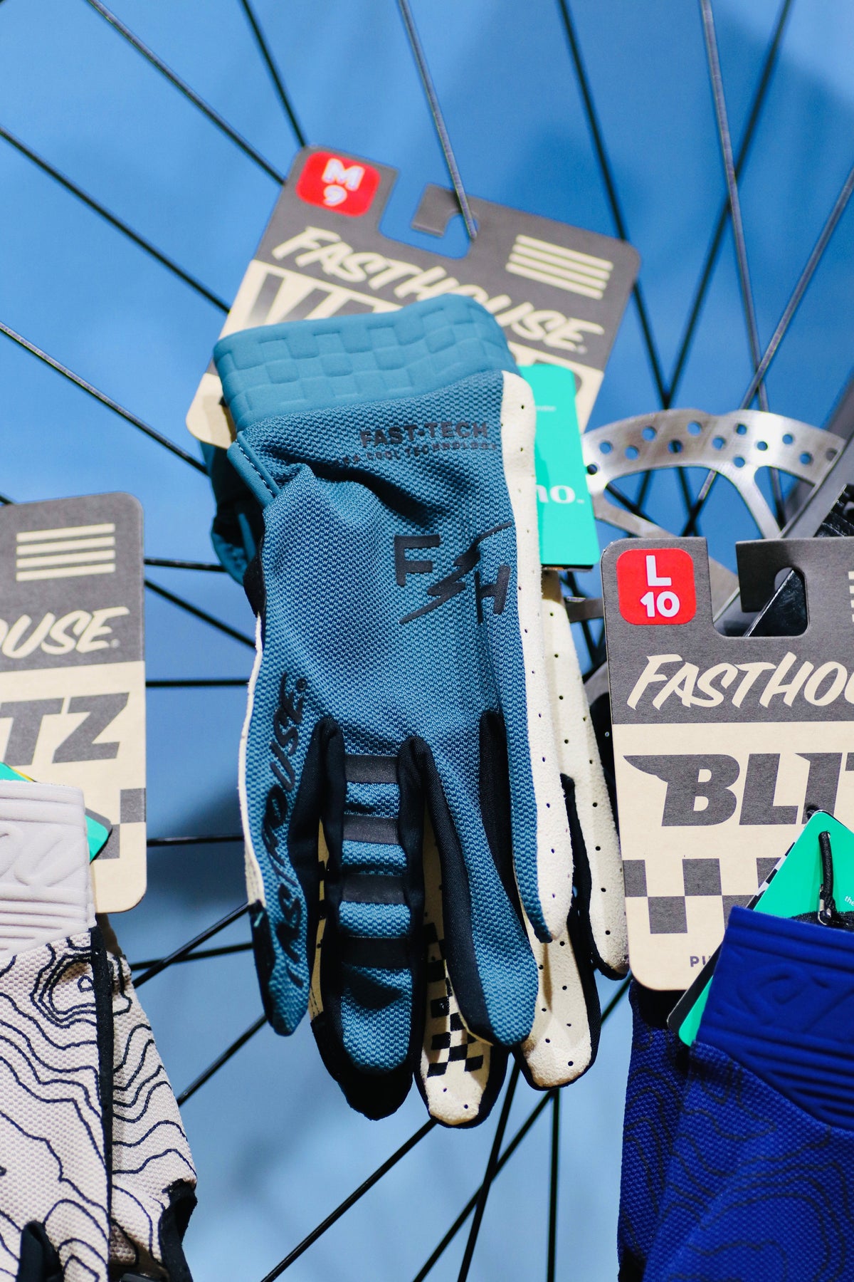 Fast House Accessory Vapor Glove