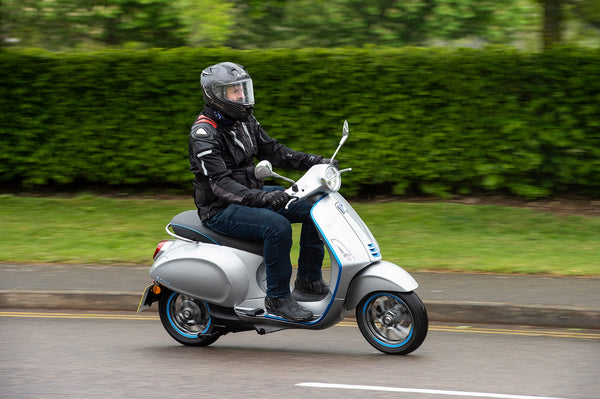 E-Bikes & Mopeds