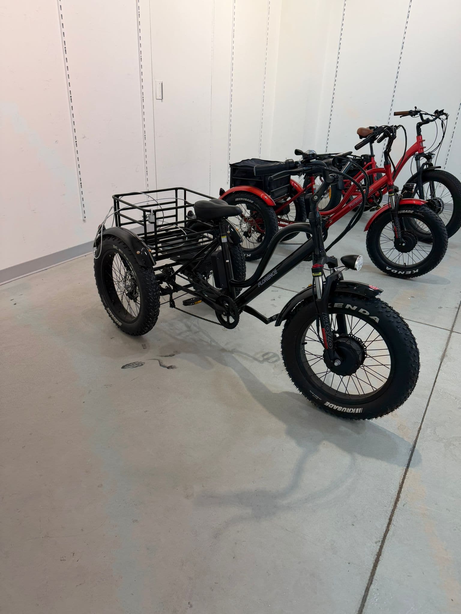 Daymak E-Bike Daymak Florence Fat Tire (Consignment) - 6km