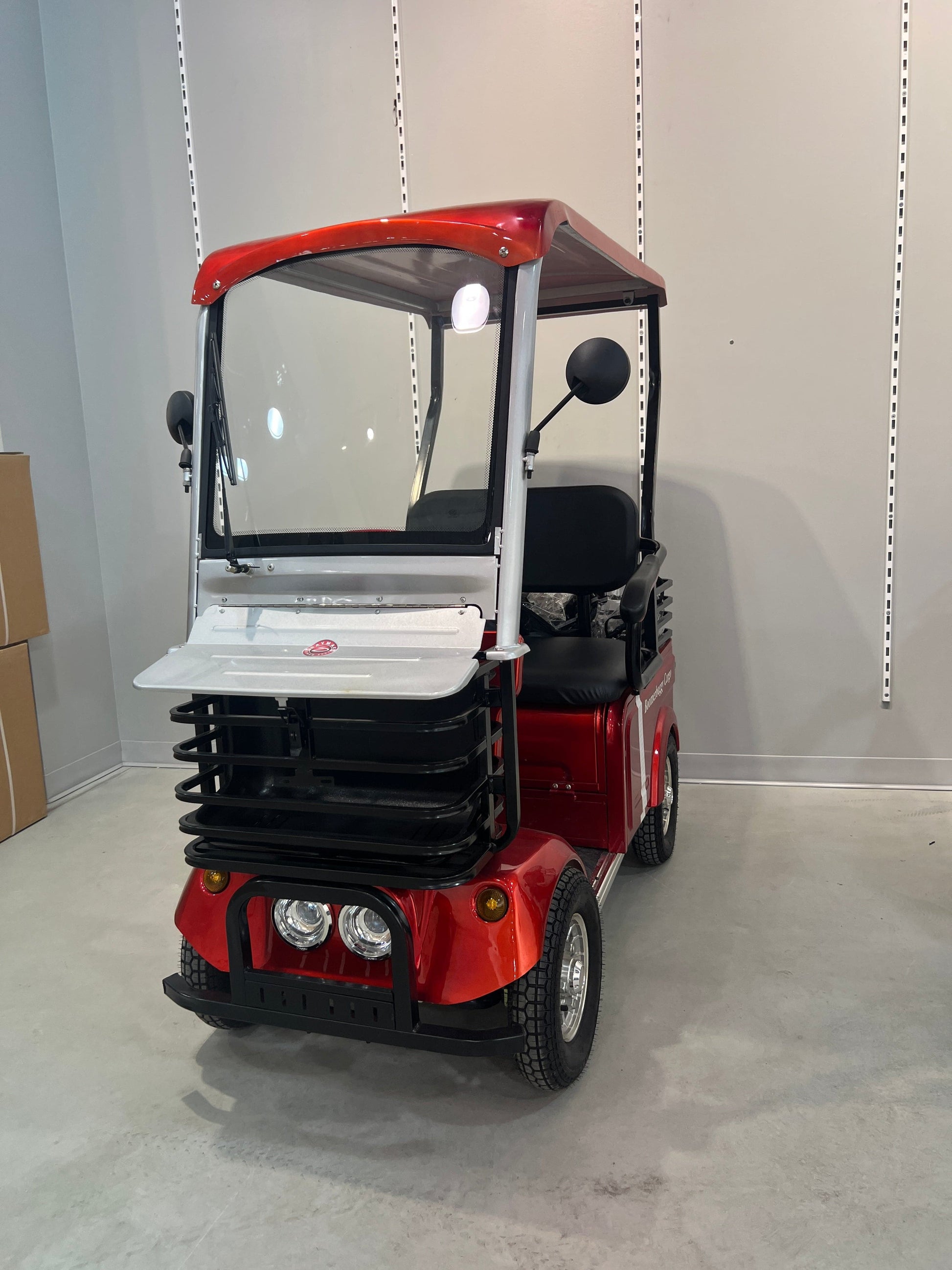 Daymak Mobility Scooter Red (with cover) Daymak Boomerbuggy Cargo (Demo)