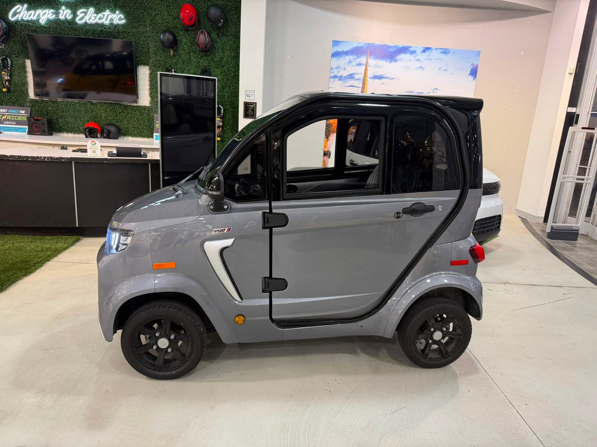 Eclipse EV Enclosed Mobility Scooter ET4 Spark (Trade In)-1969kms