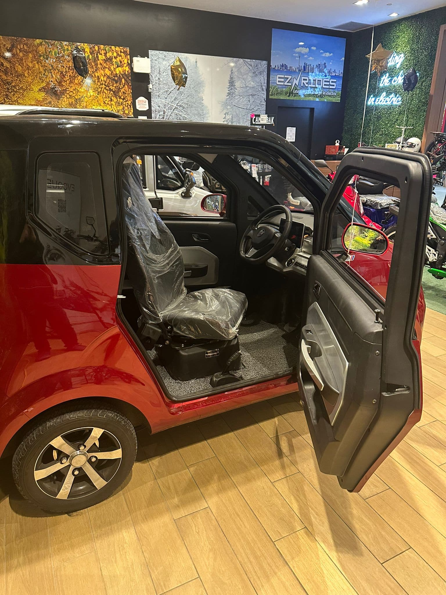 Eclipse EV Enclosed Mobility Scooter HM5SE1Z25SA010112 Eclipse EV Paradisio - Demo 0km