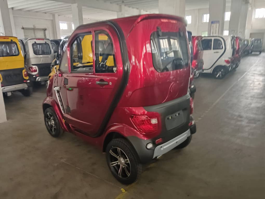 Ez Rides Auto Buy Enclosed Mobility Scooters | EZ-Rides - Ultimate Comfort & Safety