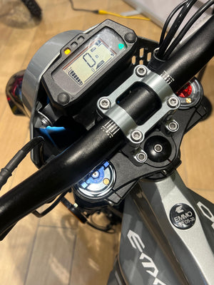 Emmo Electric Dirt Bike Gray Caofen F80 DS (Demo) - 8km