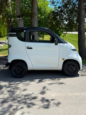 Emmo Enclosed Mobility Scooter ET4 Cruise Connect Plus (Trade In)