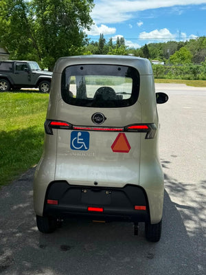 Emmo Enclosed Mobility Scooter ET4 Cruise Connect (Trade In)