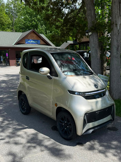 Emmo Enclosed Mobility Scooter ET4 Cruise Connect (Trade In)