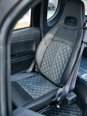 Evoque Enclosed Mobility Scooter Evoque Enza