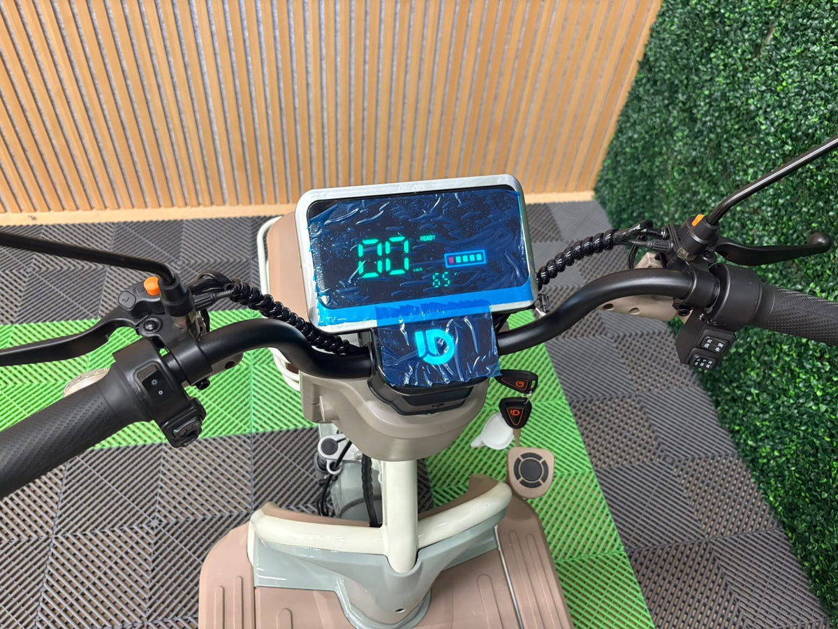 EZ Rides Mobility Scooter Comfort Cruiser Electric Utility Tricycle (Copy)