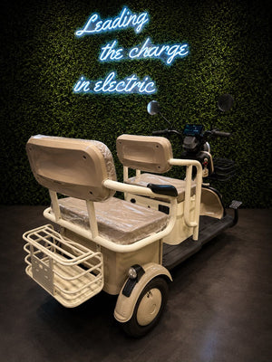 EZ Rides Mobility Scooter Comfort Cruiser Electric Utility Tricycle (Trade In)