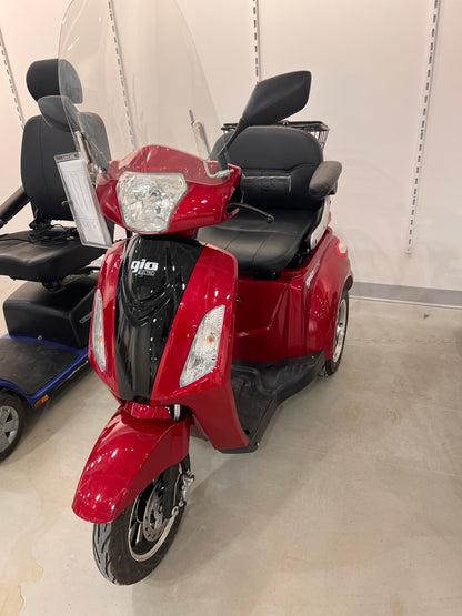 Gio Mobility Scooter Gio Regal (Demo) - 540km