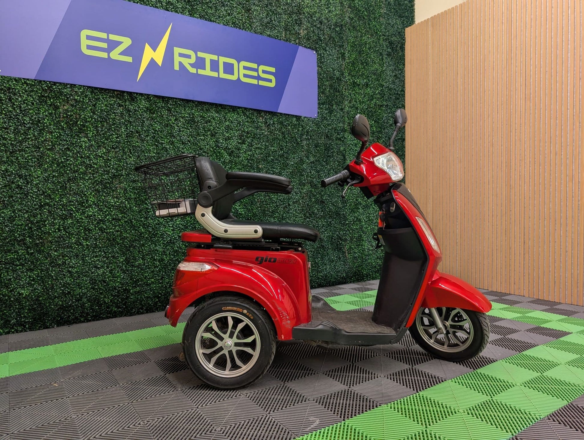 Gio Mobility Scooter Gio Regal (Trade In) - 540km (Copy)