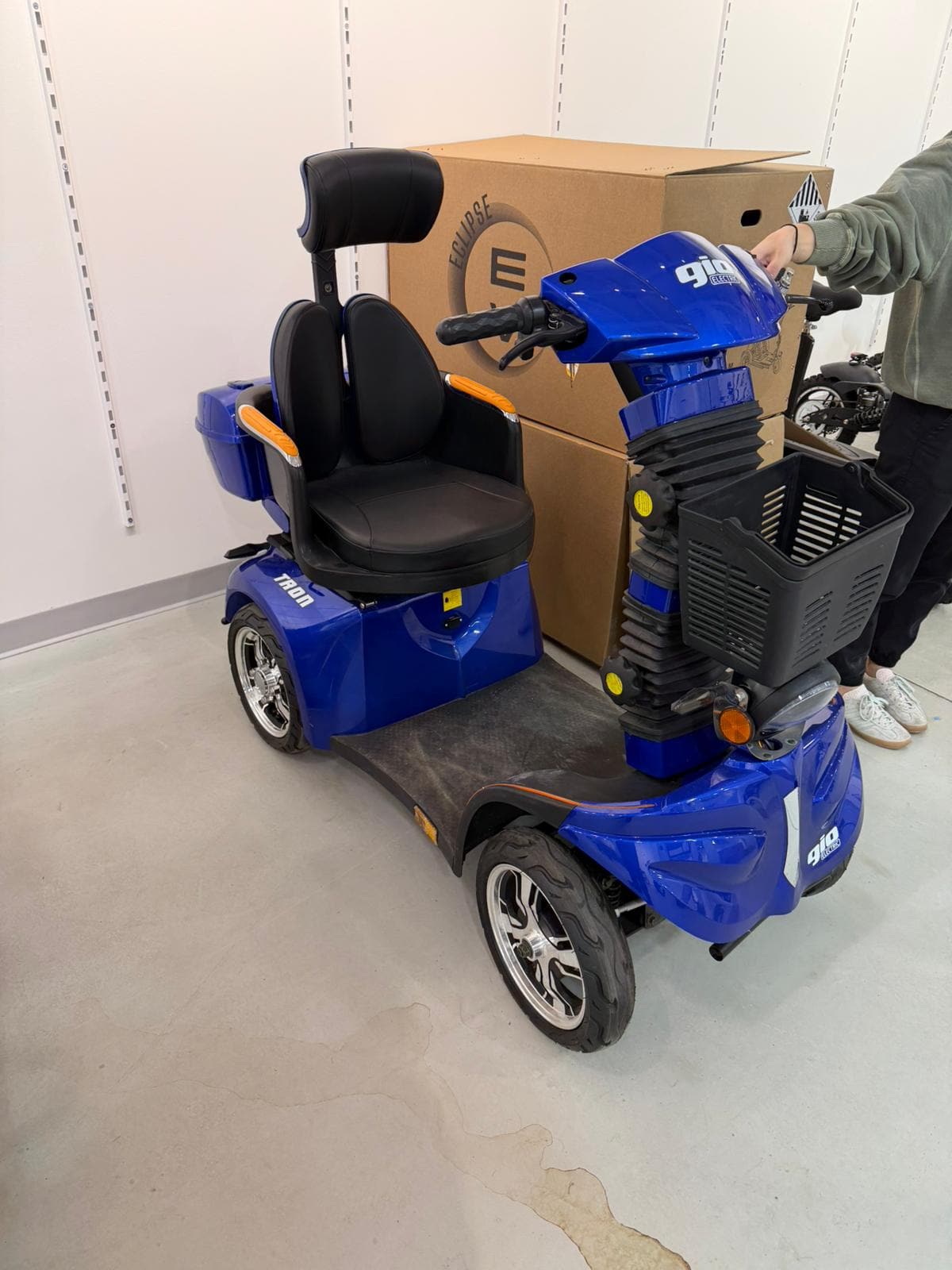 Gio Mobility Scooter Gio Tron (Demo) - 0km