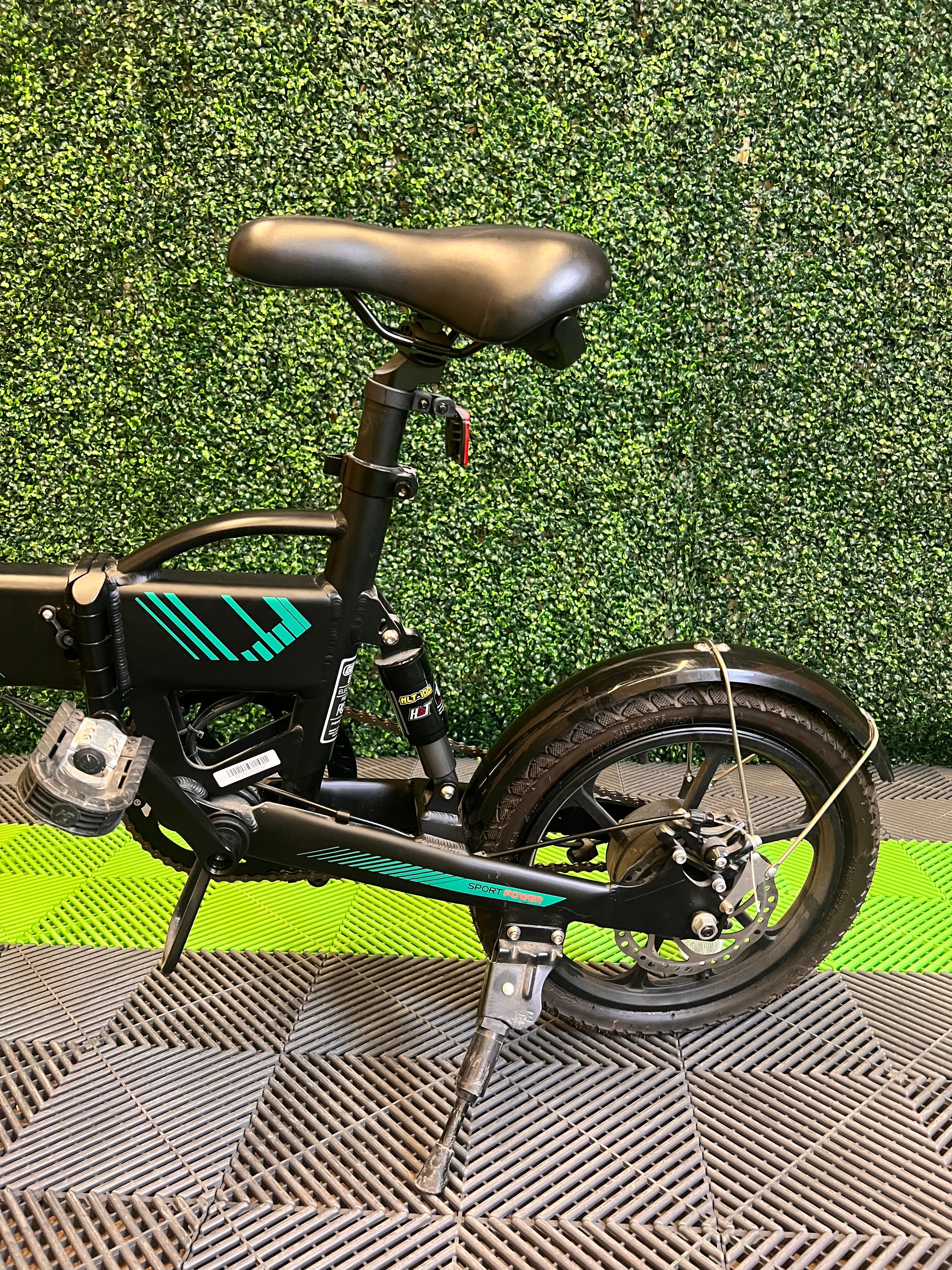 GOTRAX E-Bike Go Trax EBE1 (Overstock) - GTSEBE1CA2212BLA0448