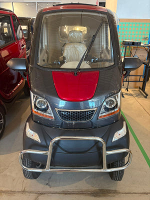 GVA Enclosed Mobility Scooter Red/Black Gio Golf Enclosed (Trade In)