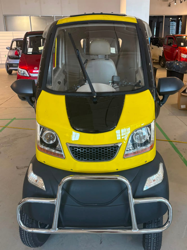 Yellow Gio Golf Enclosed